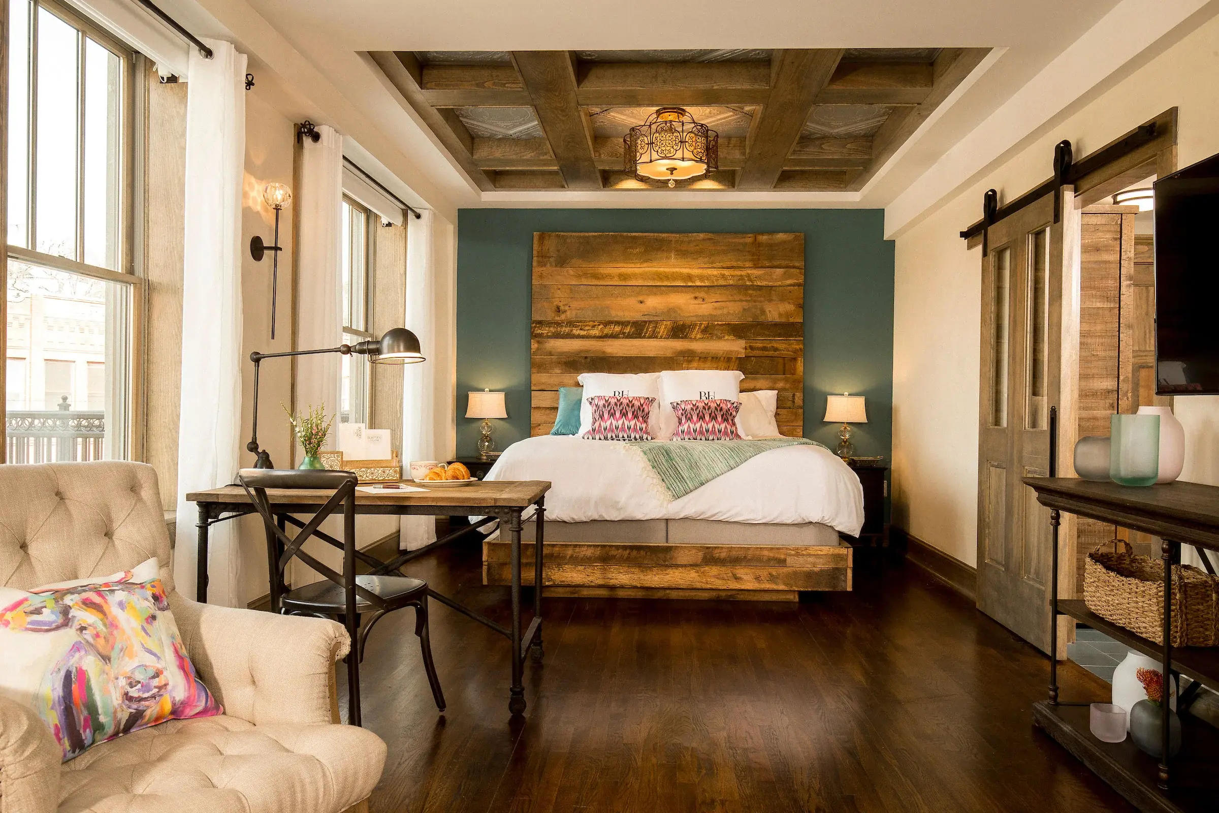 VRBO in Osage County